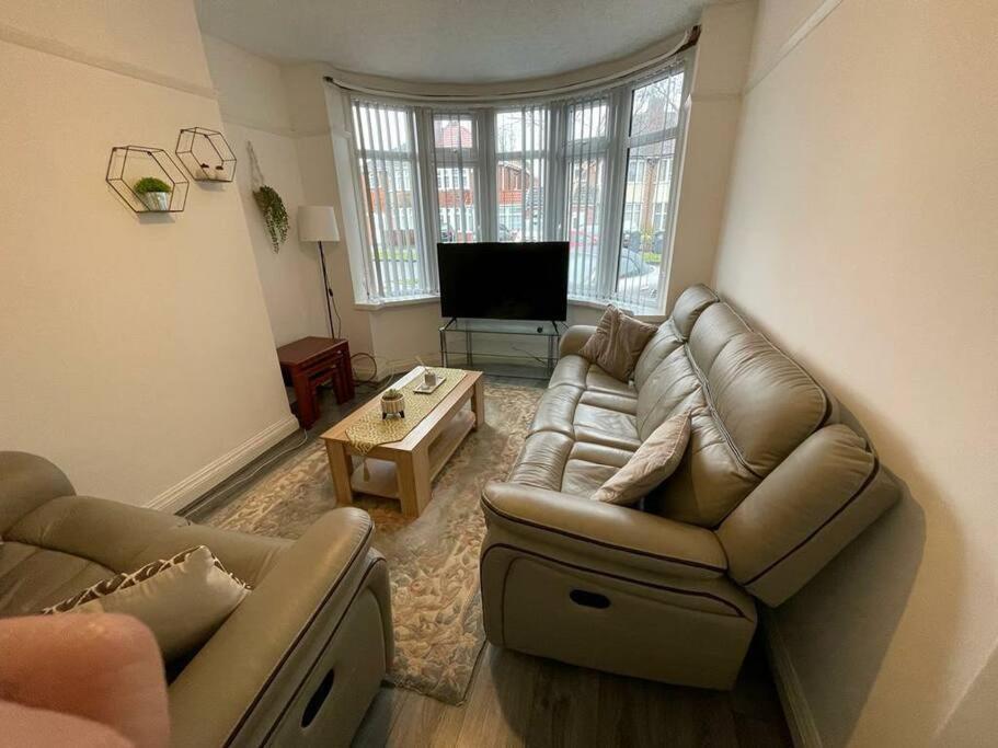 Large Beautiful 3 Bed House In City Of Birmingham Exterior foto